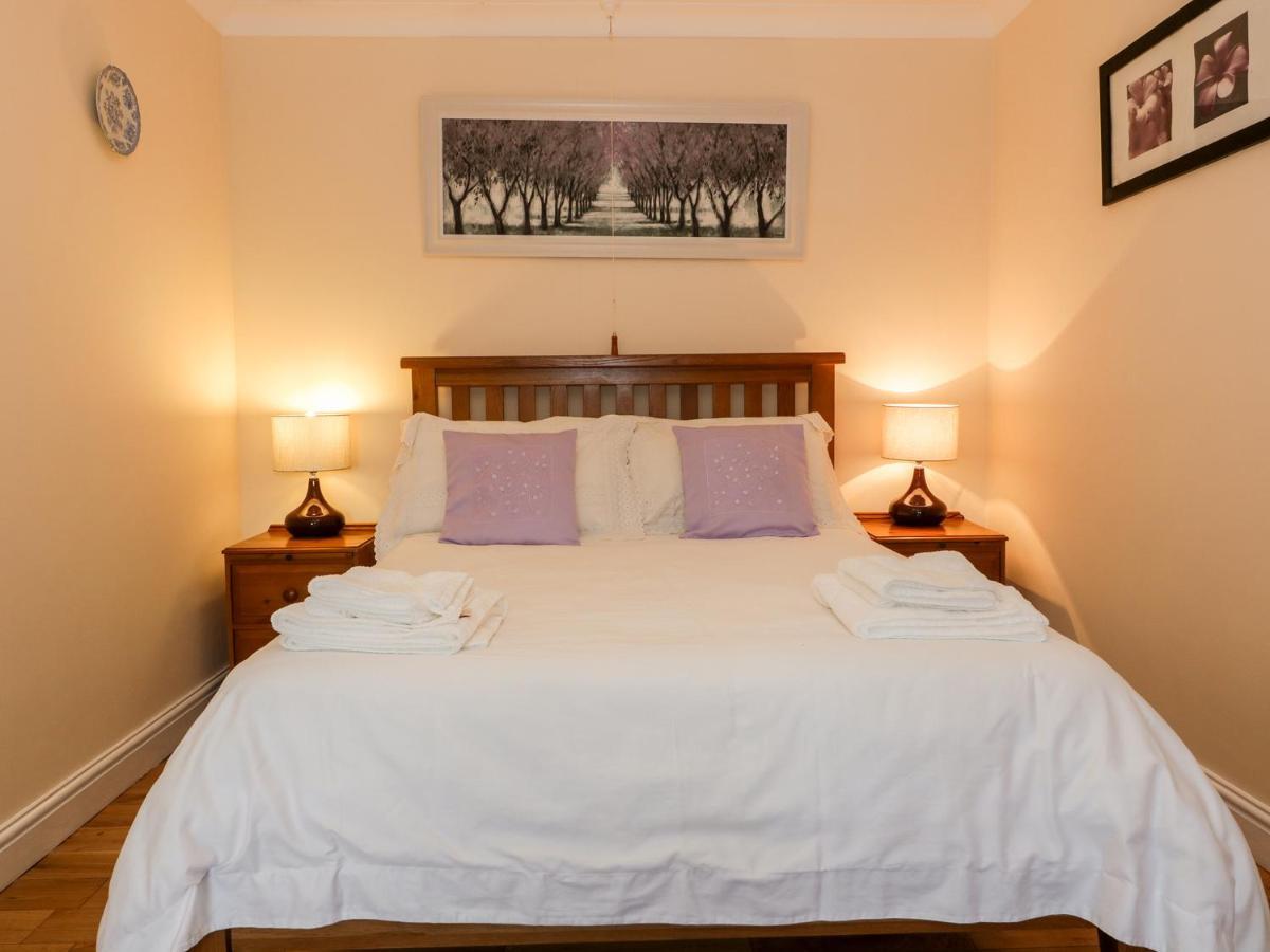 Ffynnonlwyd Cottage Llangynin Dış mekan fotoğraf