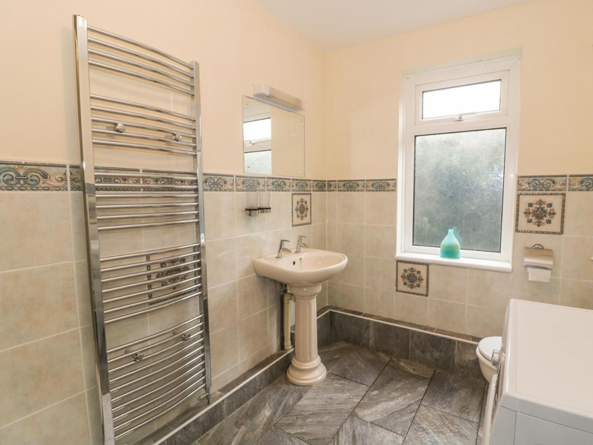 Ffynnonlwyd Cottage Llangynin Dış mekan fotoğraf