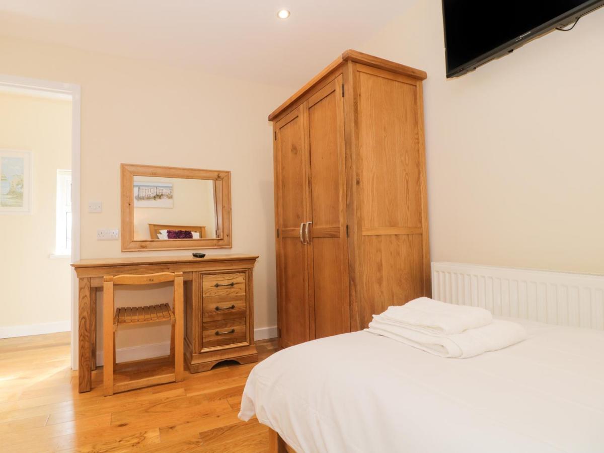Ffynnonlwyd Cottage Llangynin Dış mekan fotoğraf