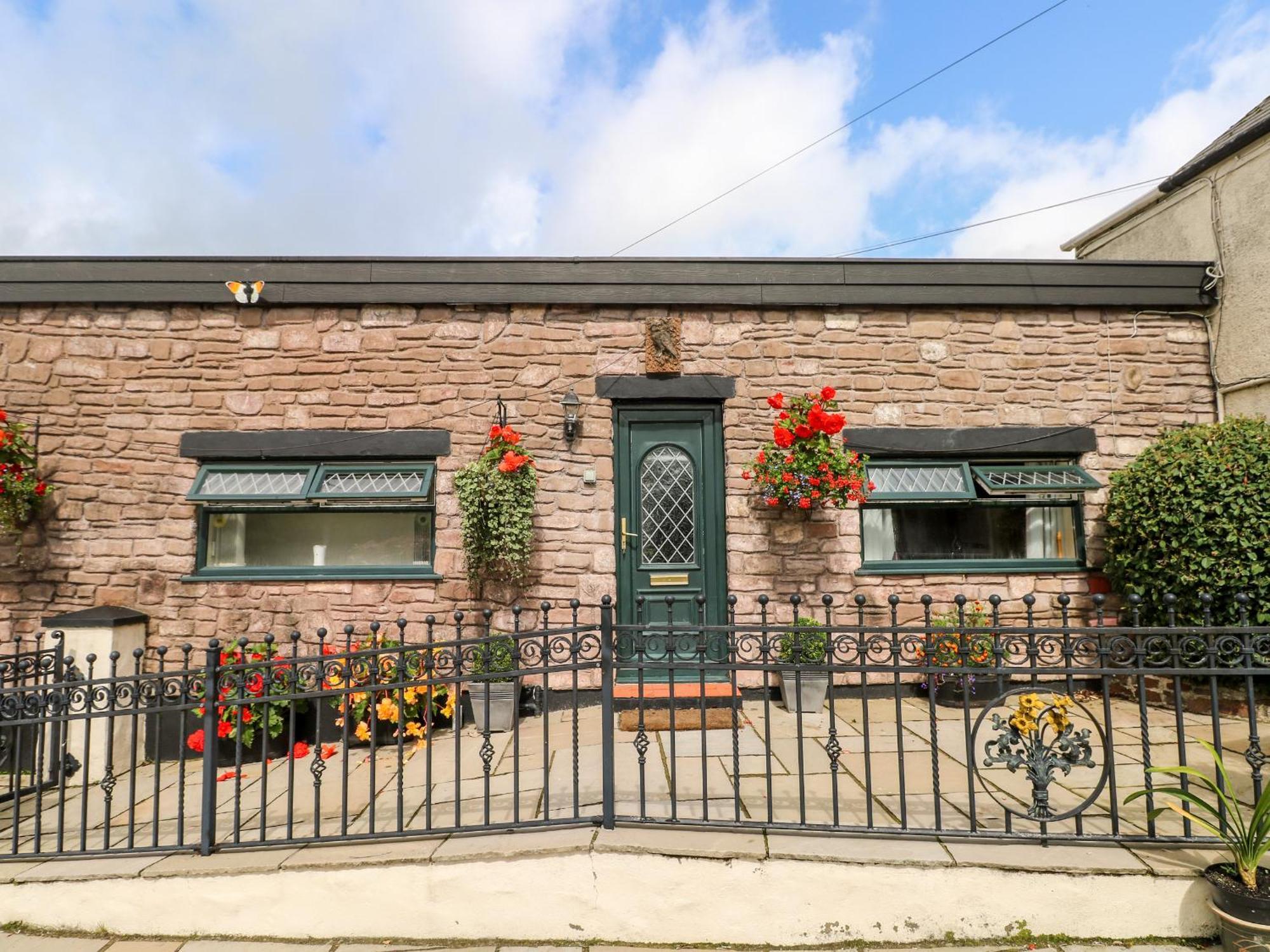 Ffynnonlwyd Cottage Llangynin Dış mekan fotoğraf