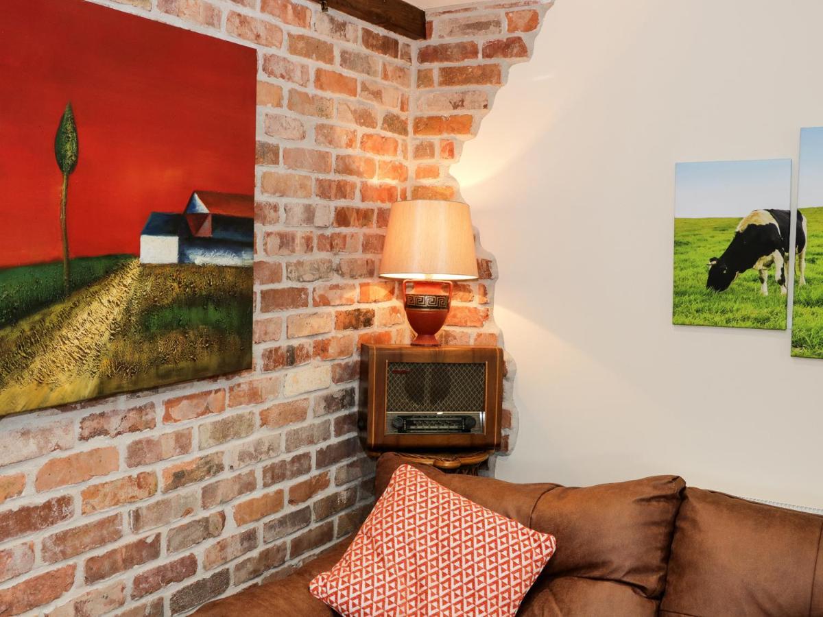 Ffynnonlwyd Cottage Llangynin Dış mekan fotoğraf